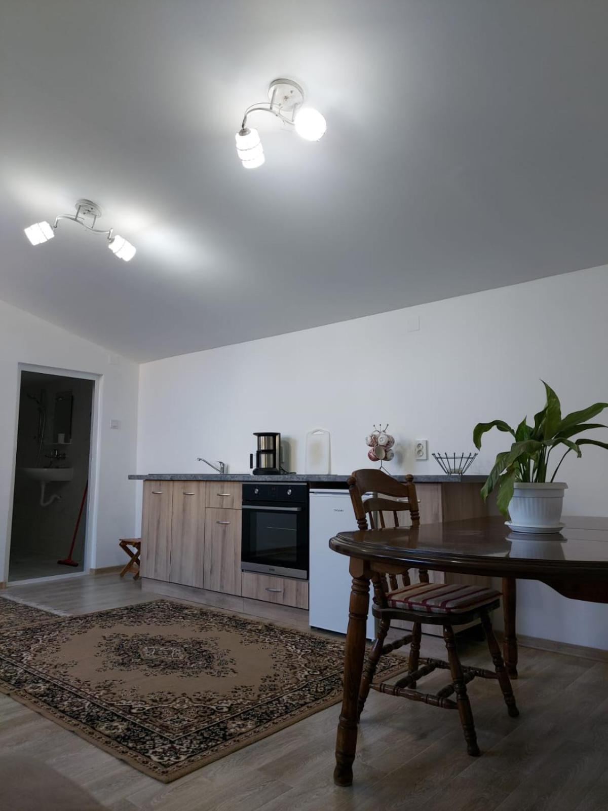 Lymore Guest House Palamarza Экстерьер фото